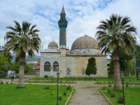 Yeşil Cami