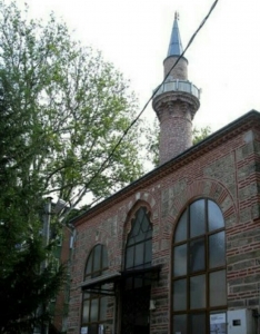 Düsturhan (Maksem) Camii