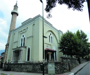 Şehadet Camii